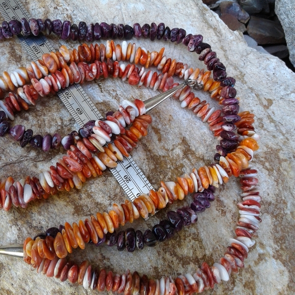 Sterling Silver 3 Shades Spiny Oyster NECKLACE - Picture 3 of 7